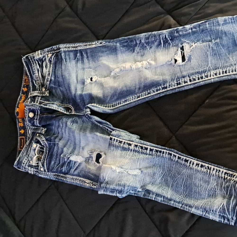 Clothes gently worn